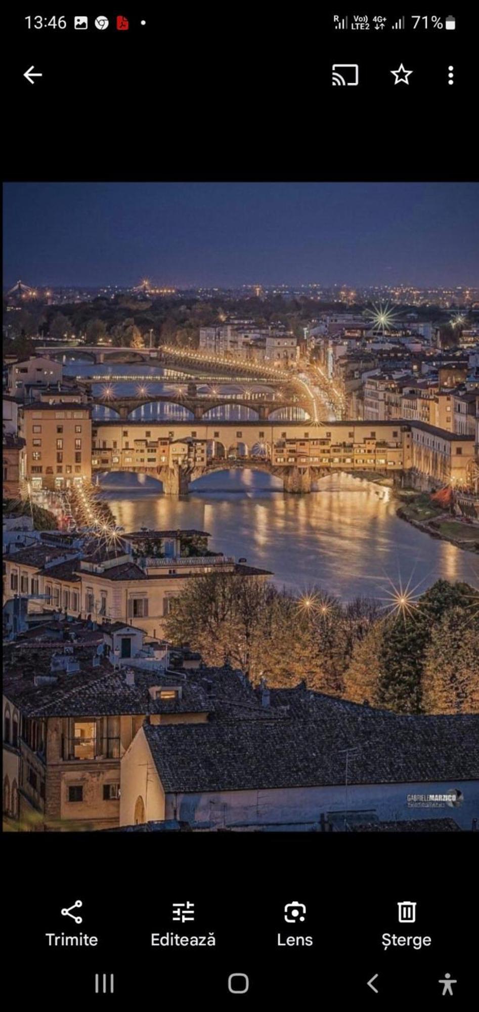 Mini Very Close To The Train Station Florencia